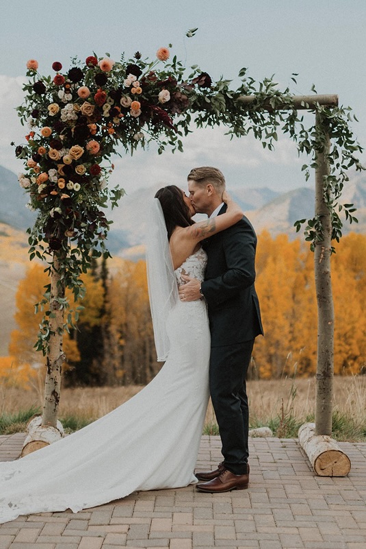 wedding flowers welcome